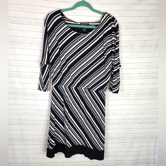 WHBM DIAGONAL STRIPE KNIT CHEMISE DRESS, SZ MEDIUM - Picture 1 of 13
